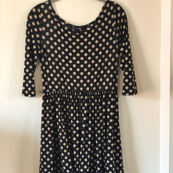 Polkadot 3/4 length Forever XXI Dress - Picture 2 of 5